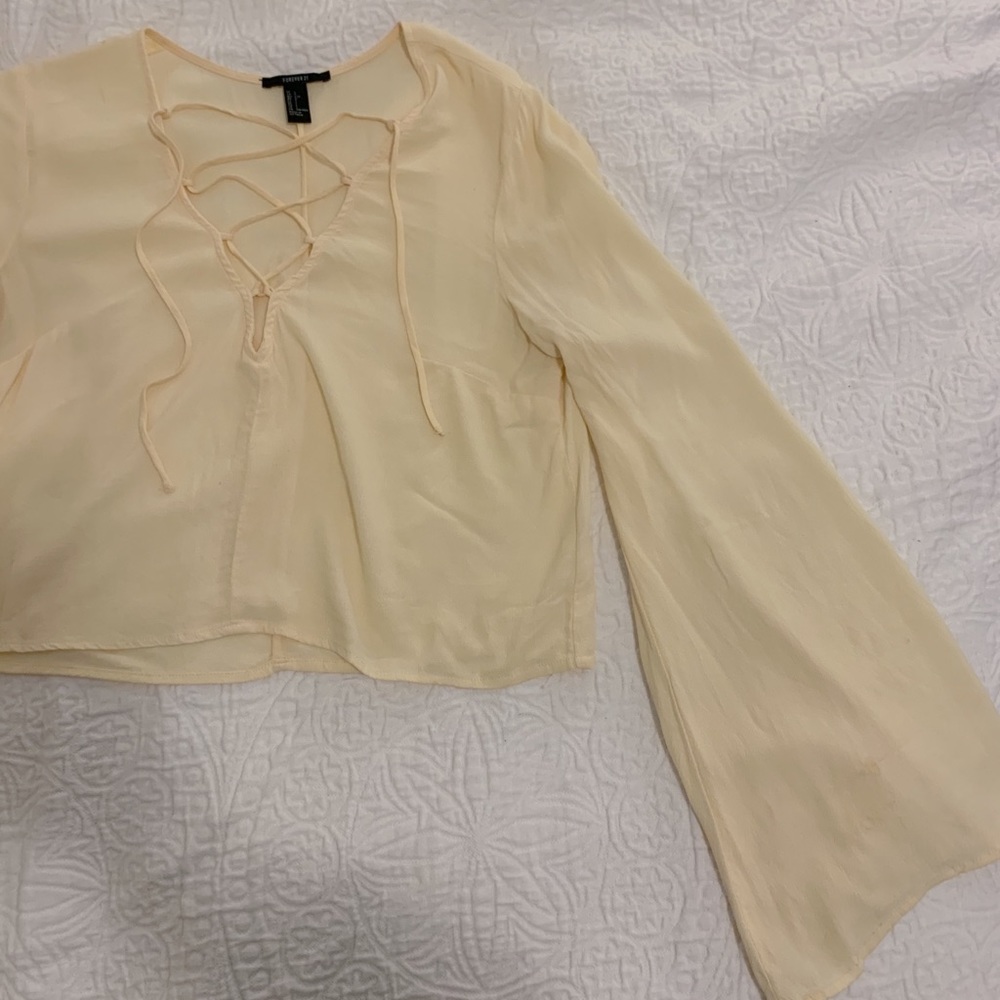 FOREVER 21 | YELLOW BELL SLEEVE TOP | LARGE